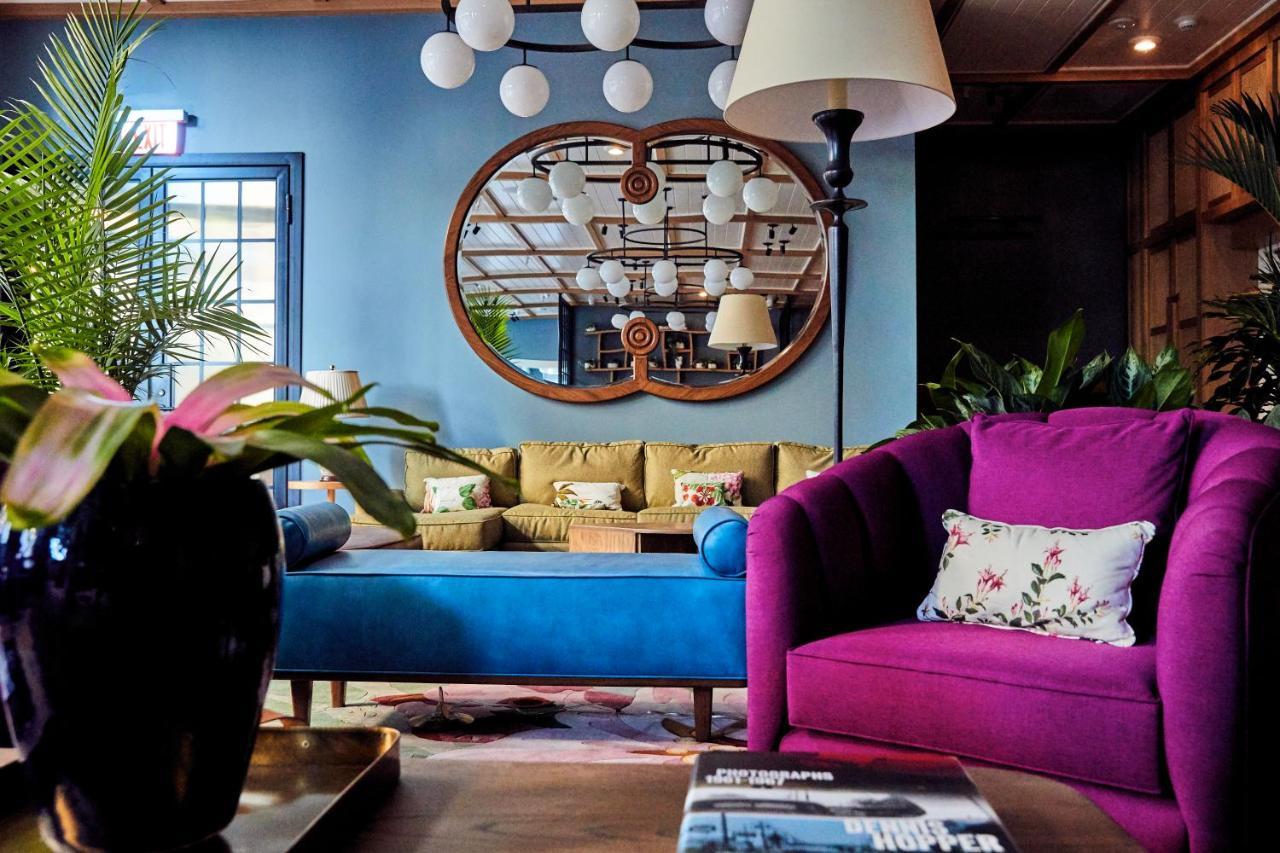 The Drayton Hotel Savannah, Curio Collection By Hilton Bagian luar foto