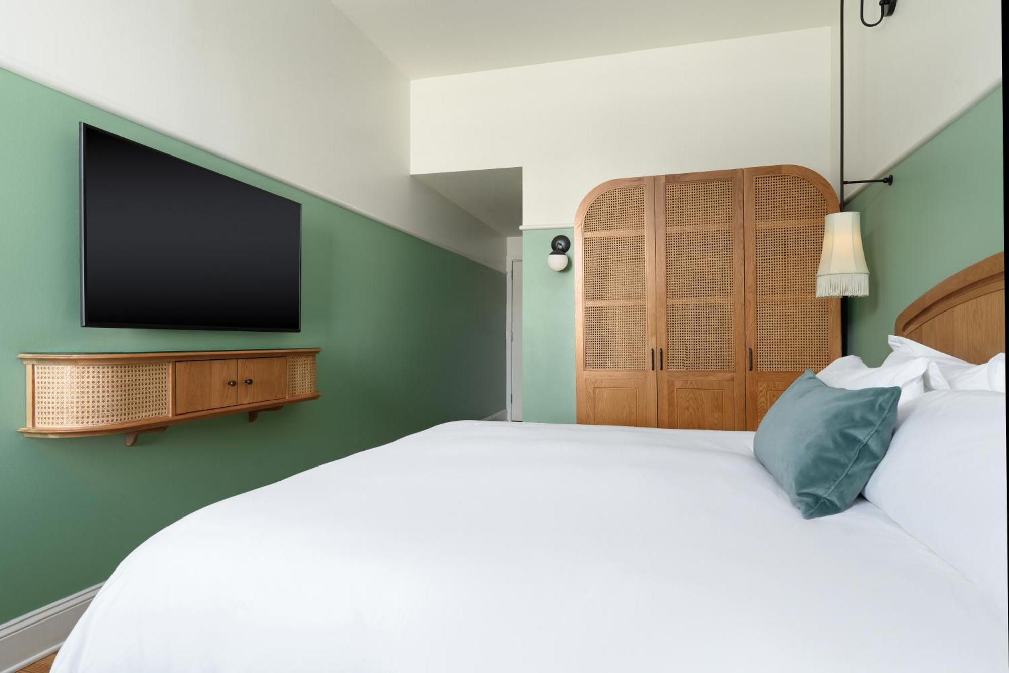 The Drayton Hotel Savannah, Curio Collection By Hilton Bagian luar foto