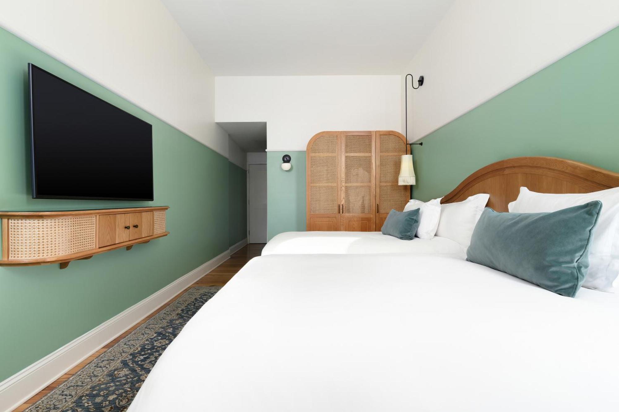 The Drayton Hotel Savannah, Curio Collection By Hilton Bagian luar foto